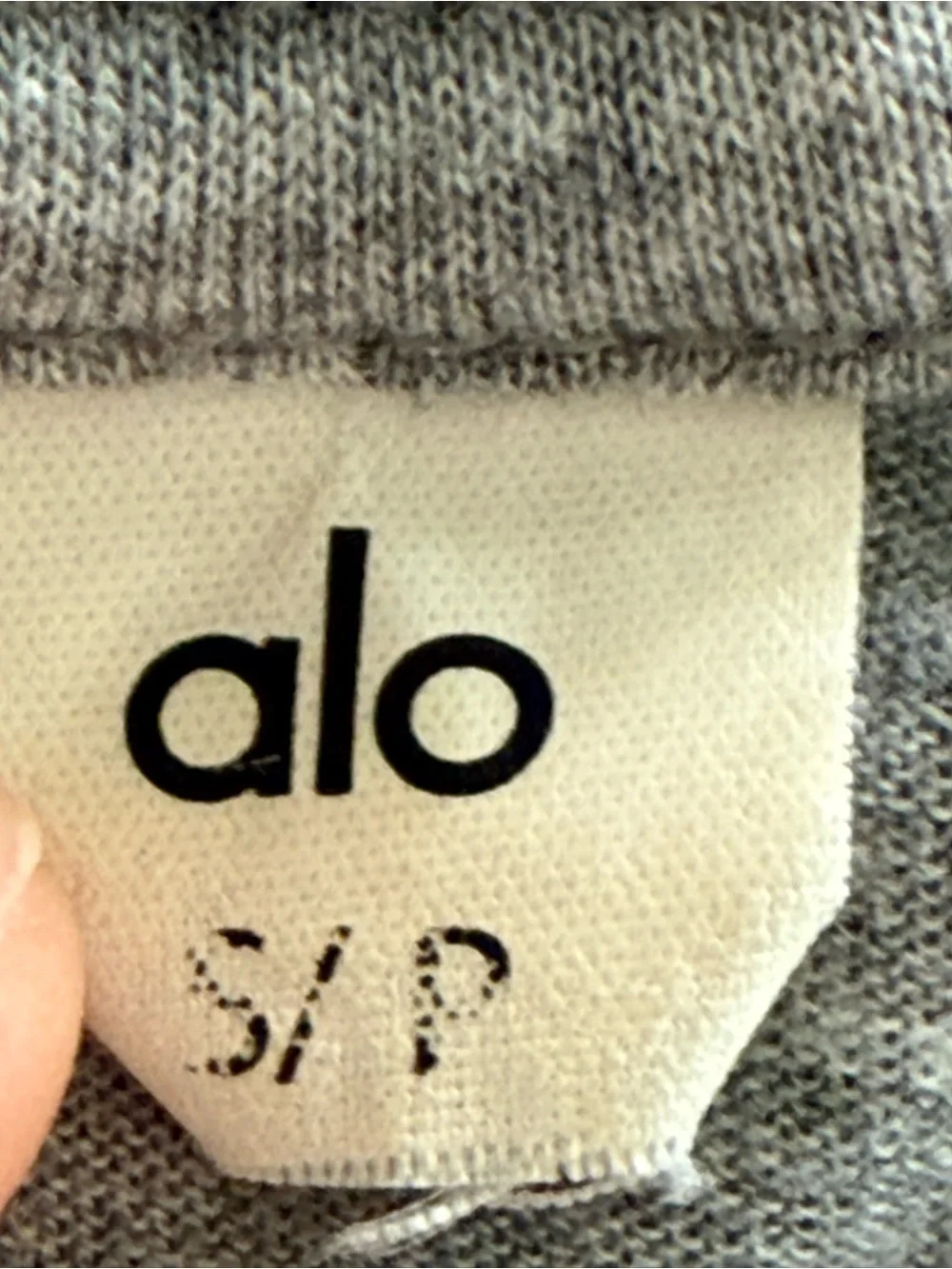 ALO yoga boxy crop top